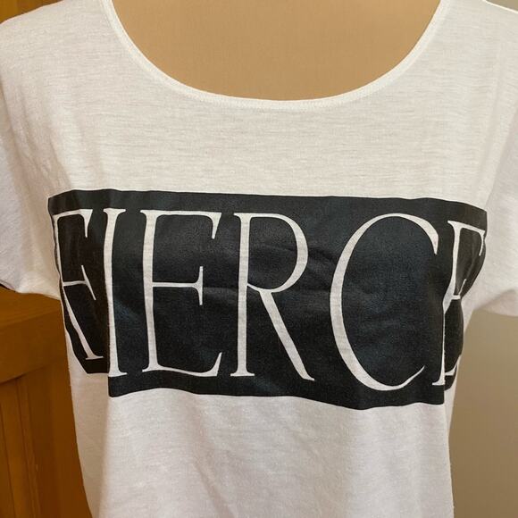 Material Girl Active Semi-Cropped Fierce T-Shirt Size XS - Picture 3 of 7